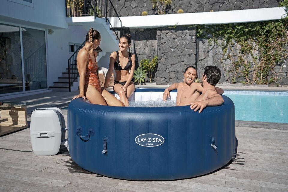Lay-Z-Spa 60029 Milan Smart AirJet Plus Şişme Spa Havuzu, Mobil Uygulama Kontrollü, 4-6 kişilik