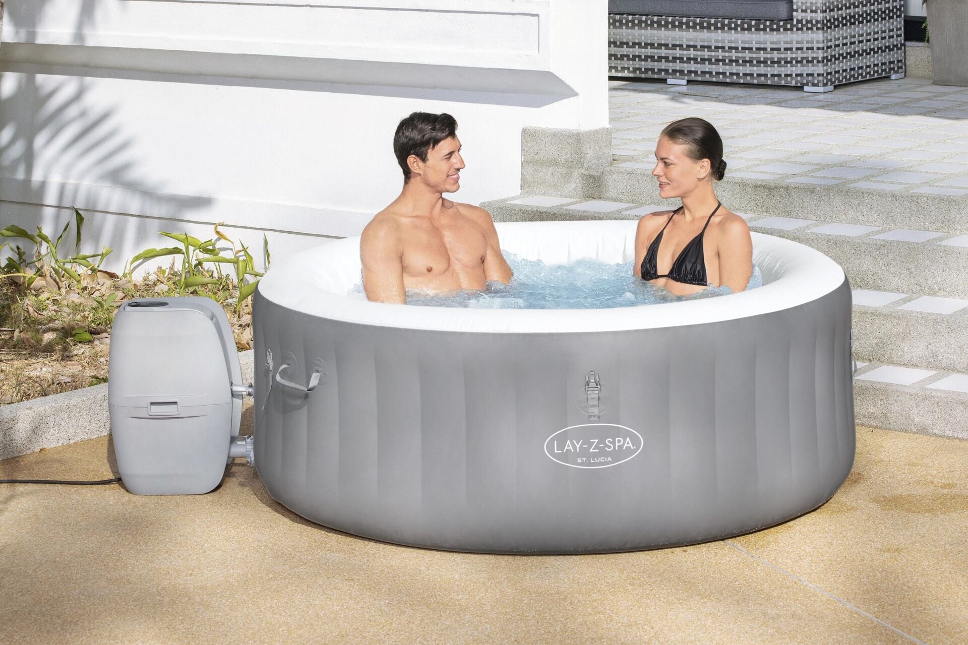 Lay-Z-Spa 60037 St. Lucia AirJet  Şişme Spa Havuzu, 2-3 kişilik
