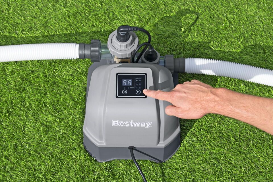 Flowclear™ 58775 Hydrogenic™ 12 G/H Tuzlu Su Havuz Klorlama Sistemi