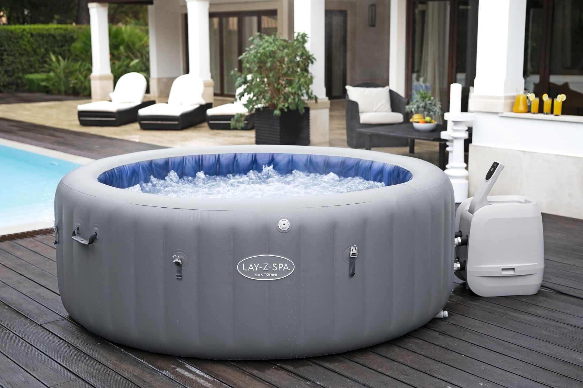 Lay-Z-Spa® 1060075XXX24 Santorini Smart Luxe HydroJet Pro™ Şişme Spa Havuzu, Mobil Uygulama Kontrollü, 5-7 kişilik