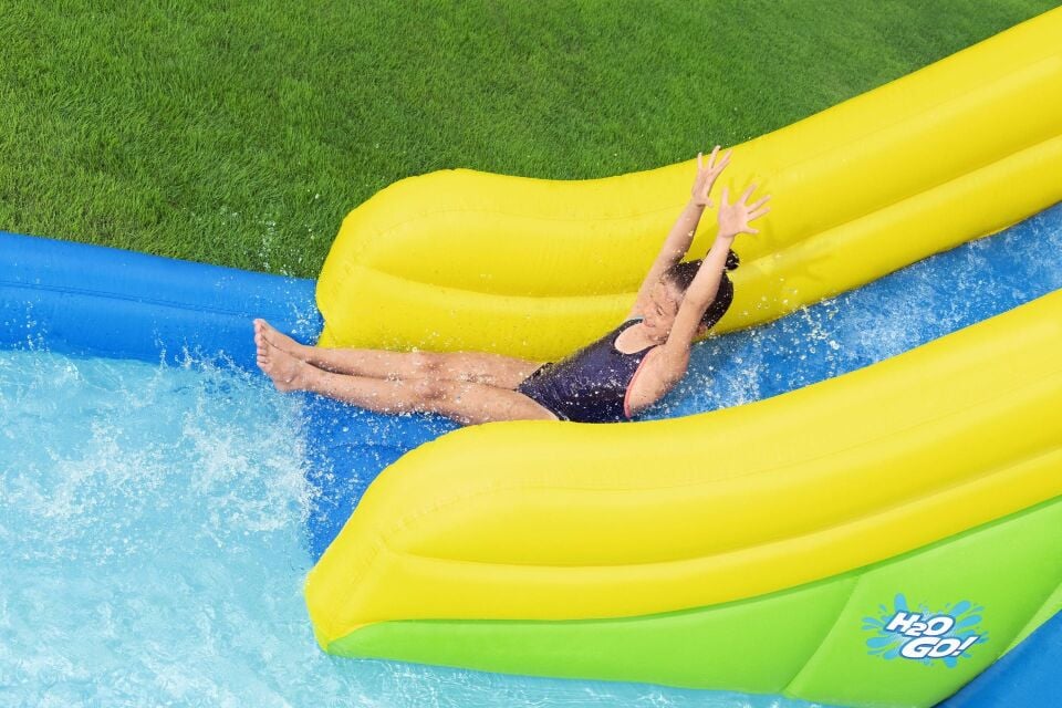 H2OGO! 53478 Mount Splashblast  Çocuklar İçin Mega Şişme Su Parkı 2.67 m