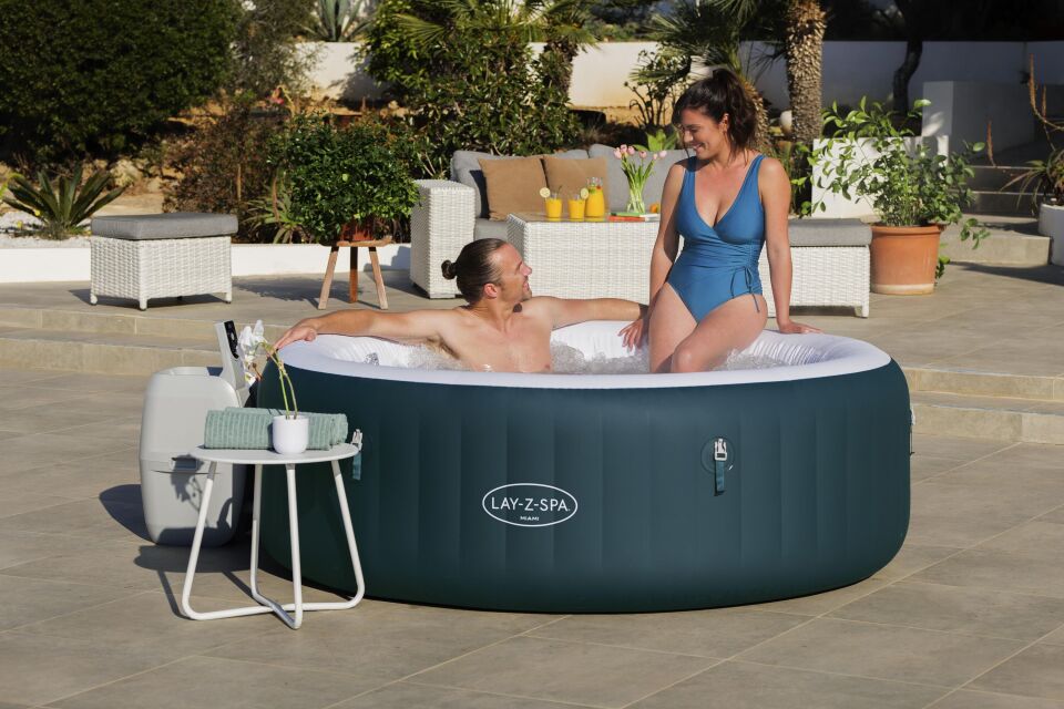 Lay-Z-Spa® Miami AirJet™ Enerji Tasarruflu Şişme Spa Havuzu,4-6 kişilik