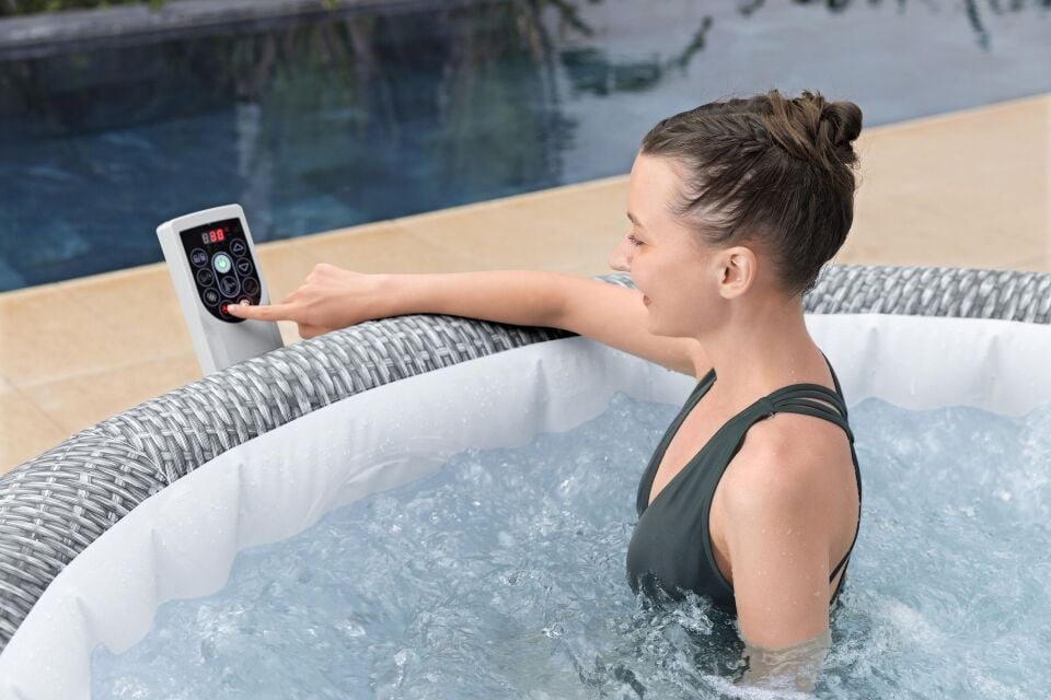 Lay-Z-Spa® Bali Smart AirJet™ 6001N Enerji Tasarruflu Şişme Spa Havuzu, Mobil Uygulama Kontrollü, 4-6 kişilik