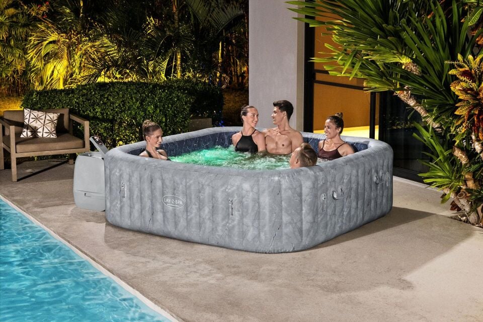 Lay-Z-Spa 6001Q San Francisco Smart HydroJet Pro  Enerji Tasarruflu Şişme Spa Havuzu, Mobil Uygulama Kontrollü, 5-7 kişilik