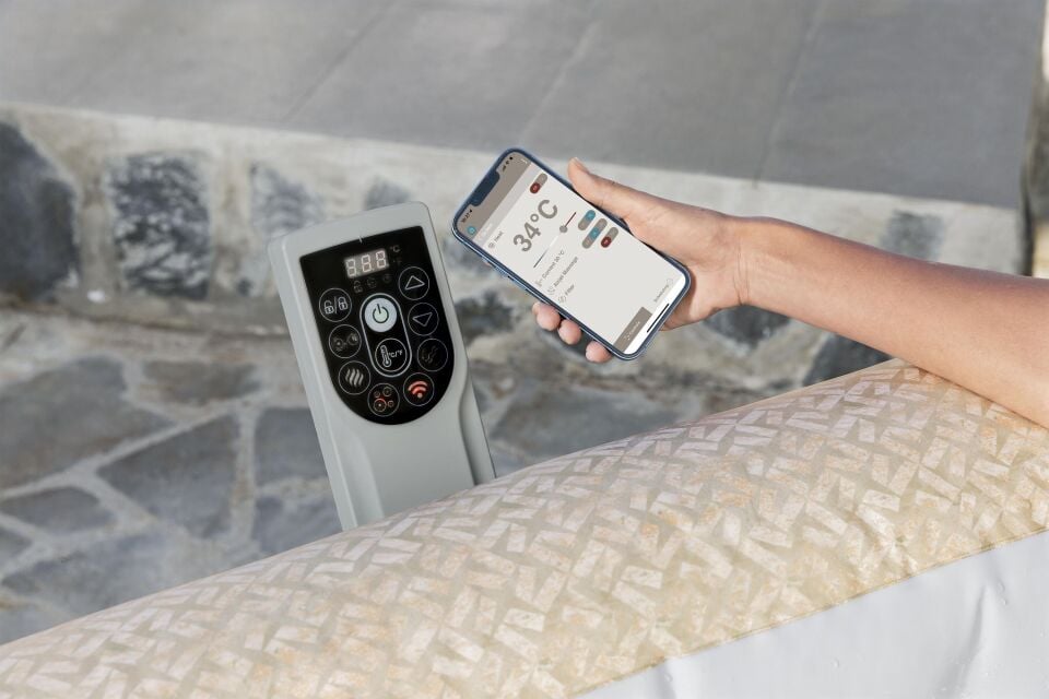 Lay-Z-Spa® Rome Smart AirJet™  Enerji Tasarruflu Şişme Spa Havuzu, Mobil Uygulama Kontrollü, 5-7 kişilik