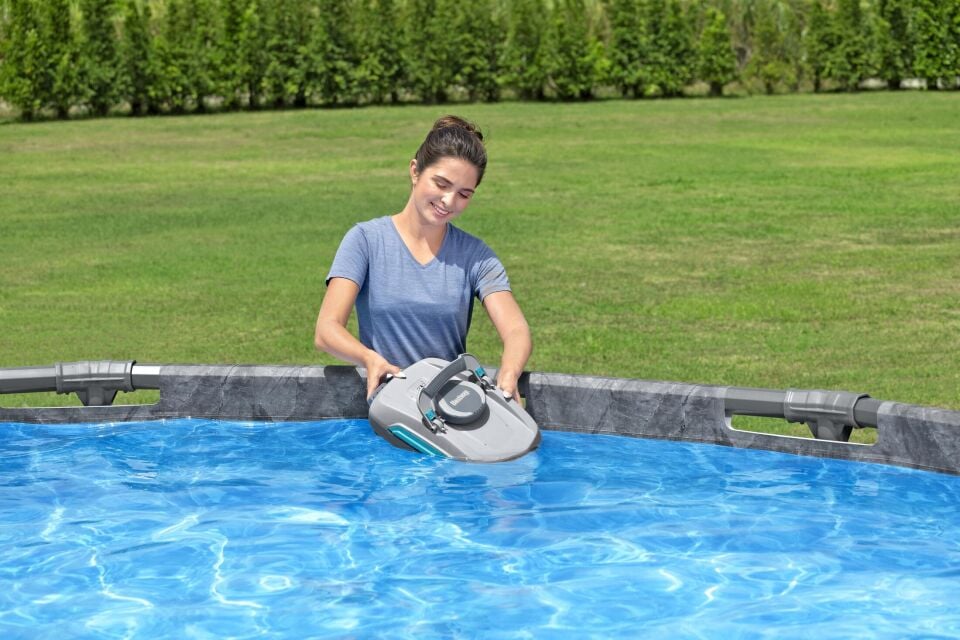 Bestway® 58942 AquaTronix Pro G300 Robotik Havuz Süpürgesi ve Yüzey Temizleyicisi