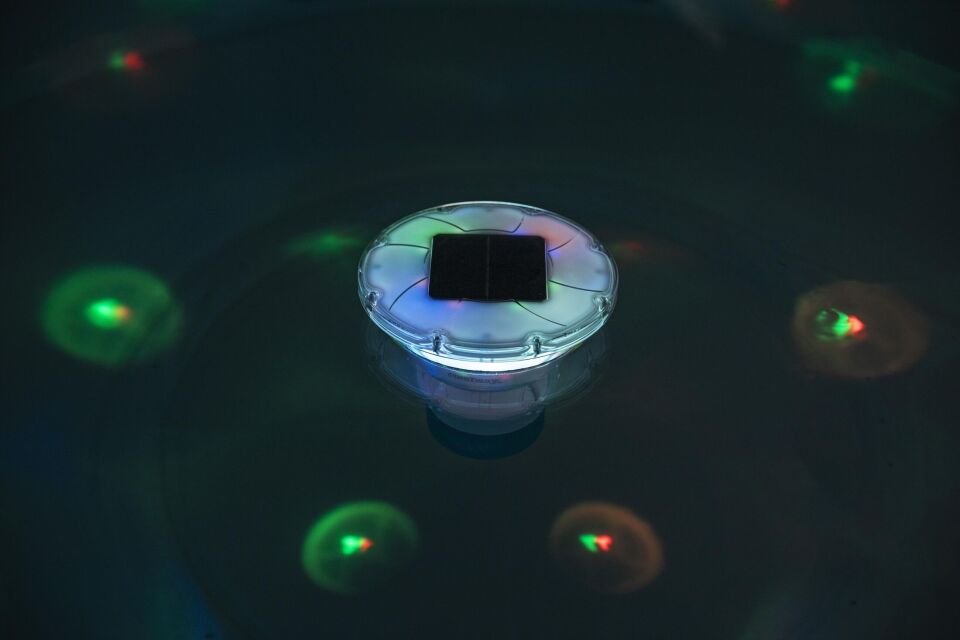 Bestway® 58943 SolarGlow LED Kimyasal Dağıtıcı