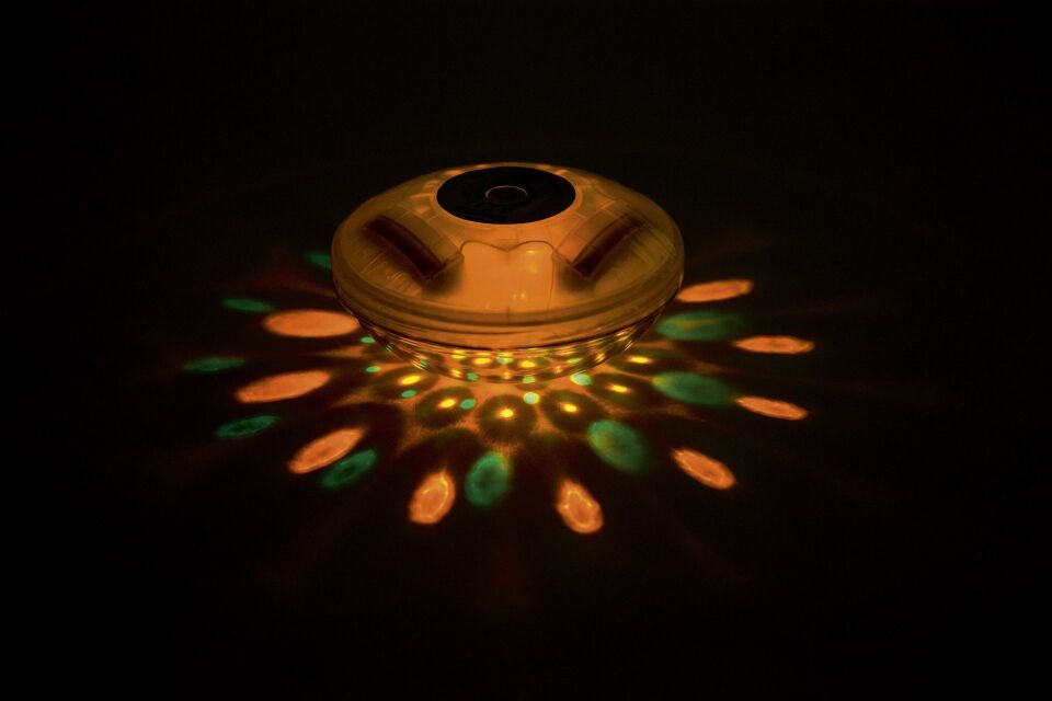 Bestway® 58419 FloatBright™ LED Havuz Işıklandırması