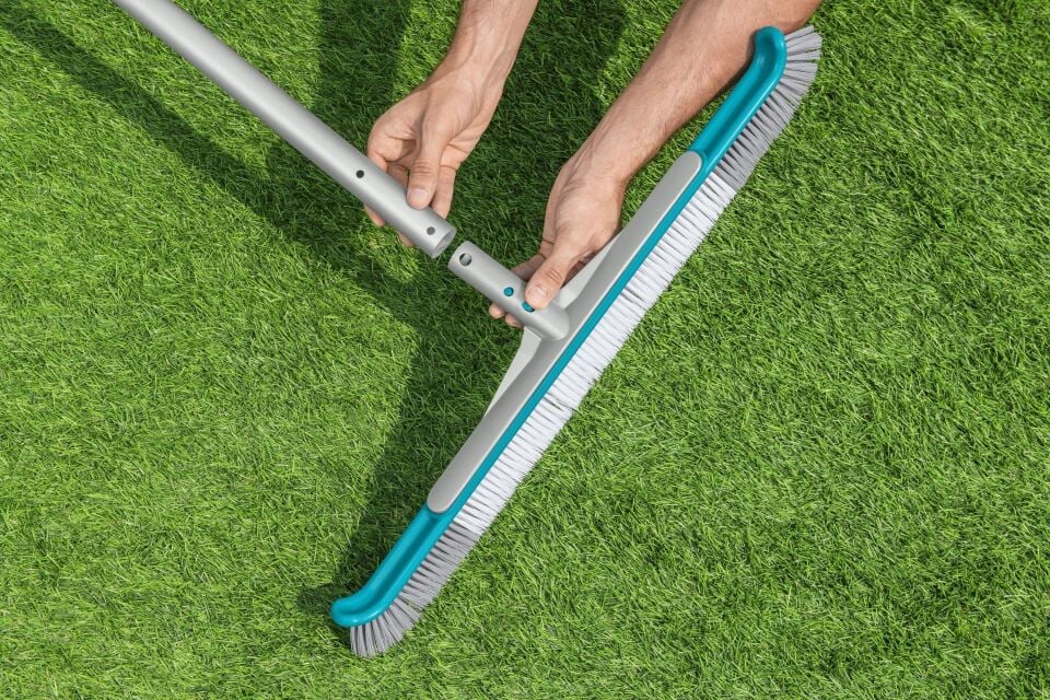 Bestway 58658 Flowclear AquaBroom  Havuz Temizlik Fırçası