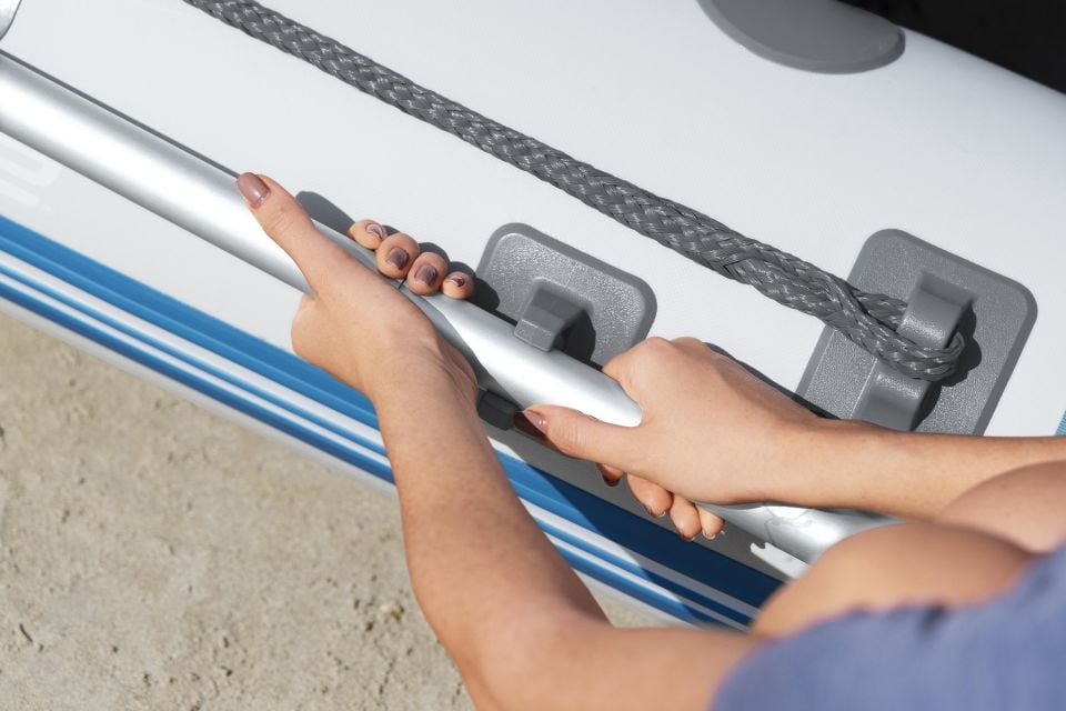 Hydro-Force™ 65046 Caspian Pro™ Şişme Bot Seti 2,30 m